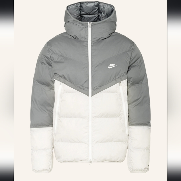 Nike Other - Nike Sportswear Storm-FIT Windrunner Jacket Gray PRIMALOFT DR9605-084 New $200